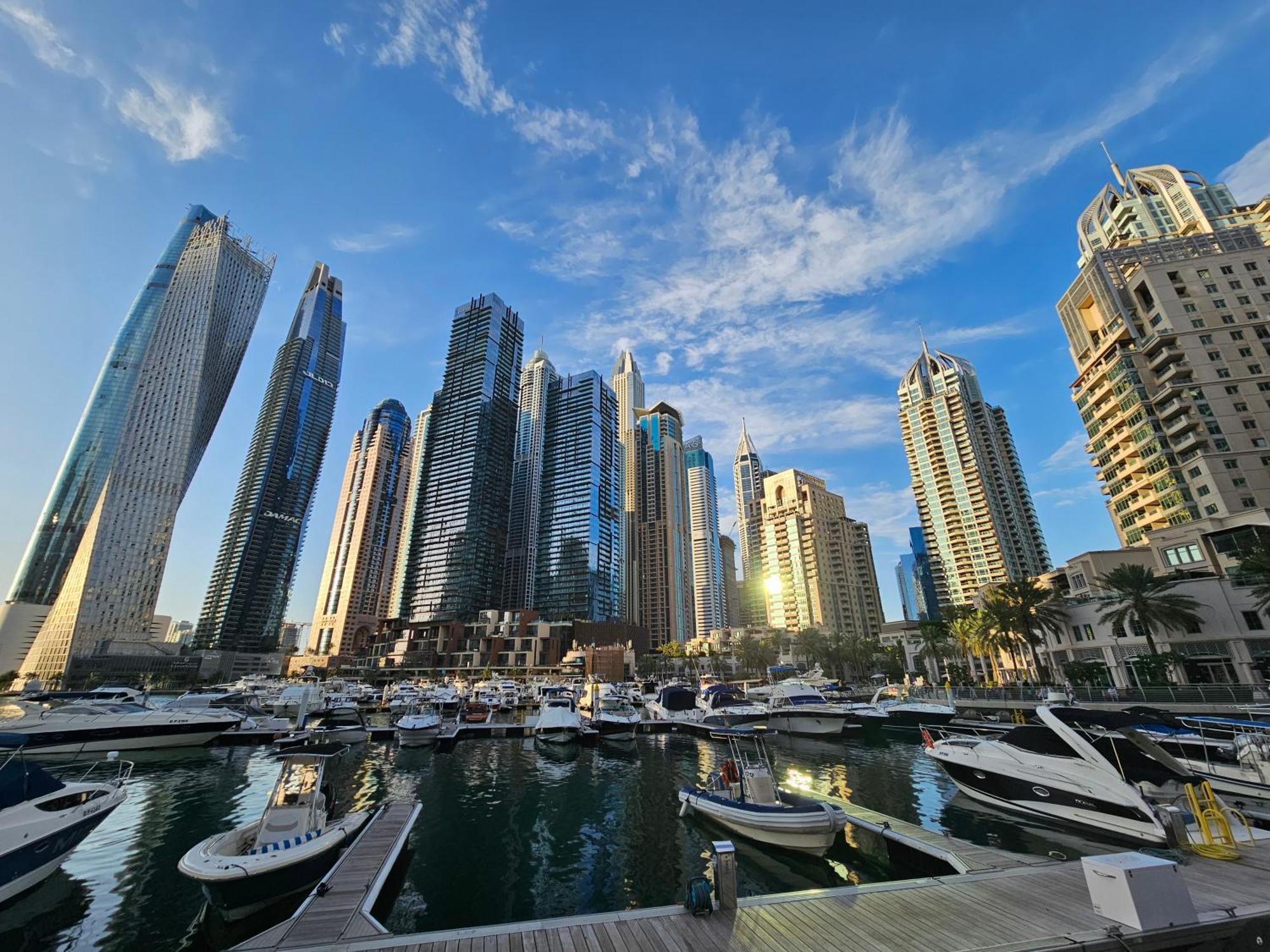 Super Host At Highest Residential Tower In The World, Private Rooms In A Shared Apartment Dubai Ngoại thất bức ảnh