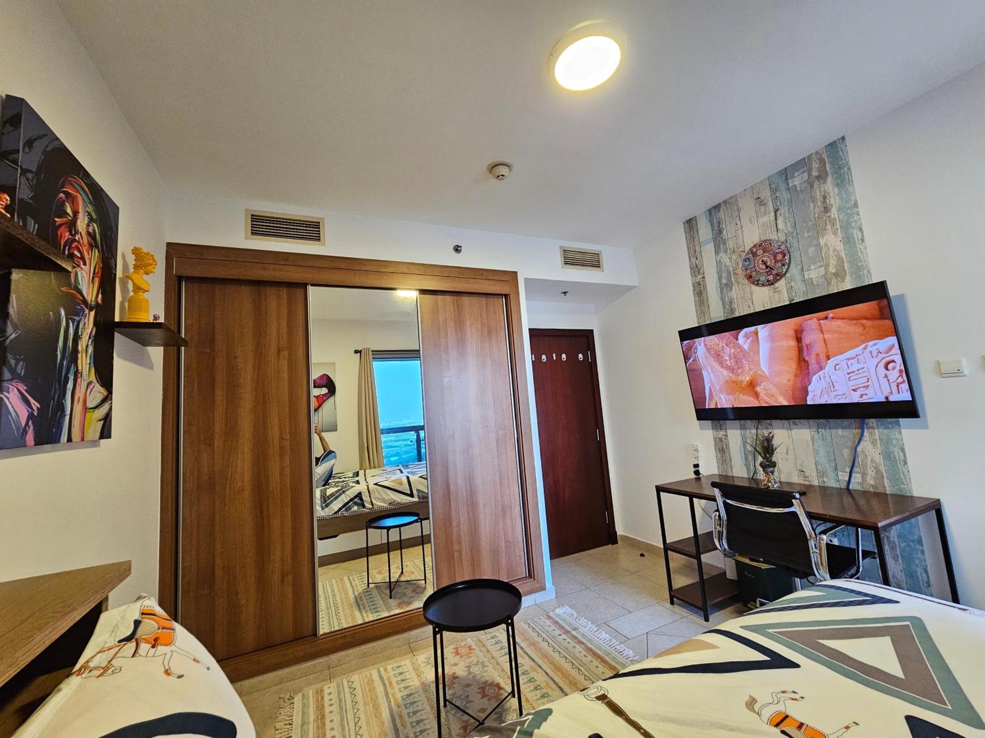 Super Host At Highest Residential Tower In The World, Private Rooms In A Shared Apartment Dubai Phòng bức ảnh